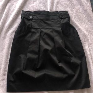 High waisted black pencil skirt